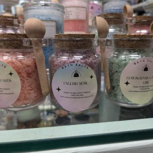 BATH SALTS with spoon